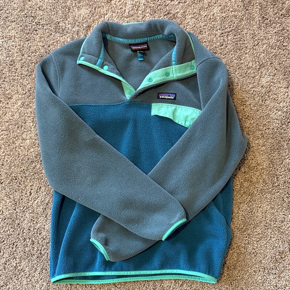 Patagonia Fleece Pullover in Teal, Slate, and Mint